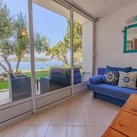 - Comfort One Bedroom E5 아파트 *