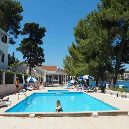 Apartment - Comfort One Bedroom E5 Lumbarda