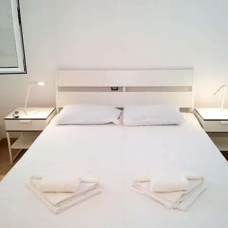 - Comfort One Bedroom E5 아파트 *